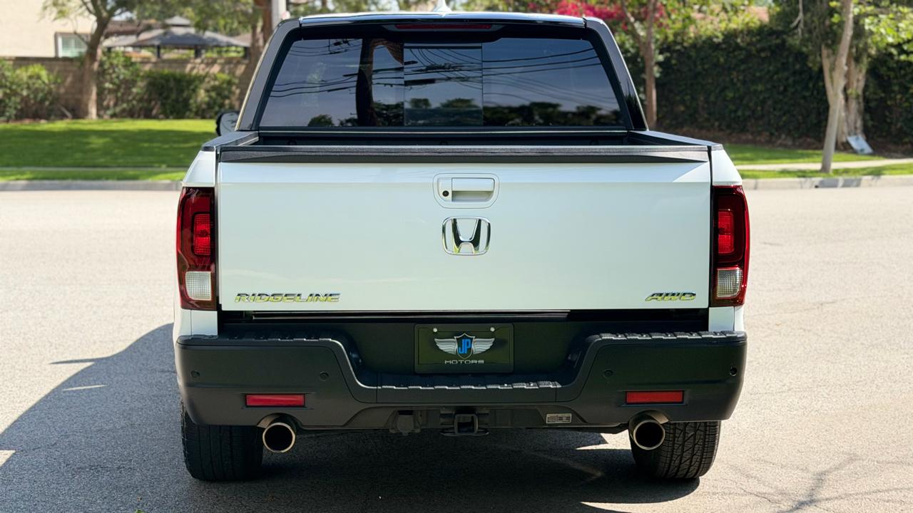 Honda Ridgeline Black Edition AWD 2022