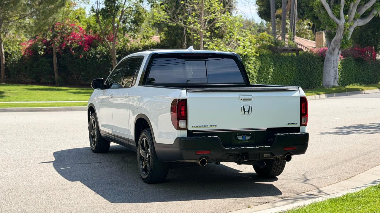 Honda Ridgeline Black Edition AWD 2022