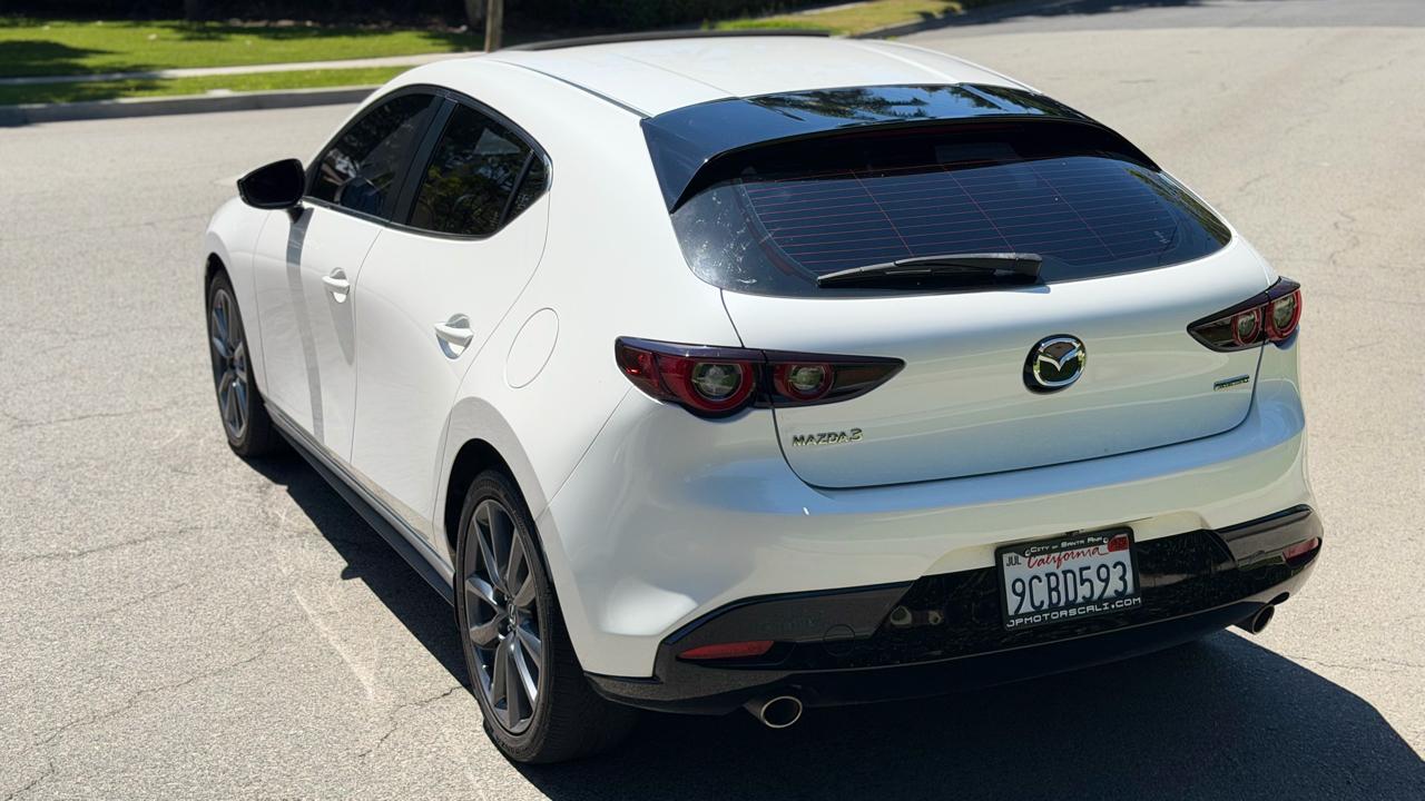 Mazda Mazda3 Hatchback Preferred Auto FWD 2022