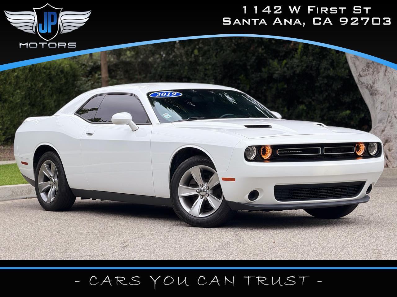 2019 Dodge Challenger SXT RWD