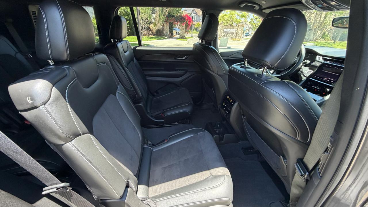 Jeep Grand Cherokee L Altitude 4x2 2023