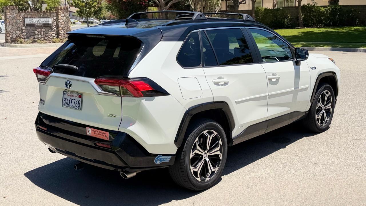 Toyota RAV4 Prime XSE (Natl) 2021