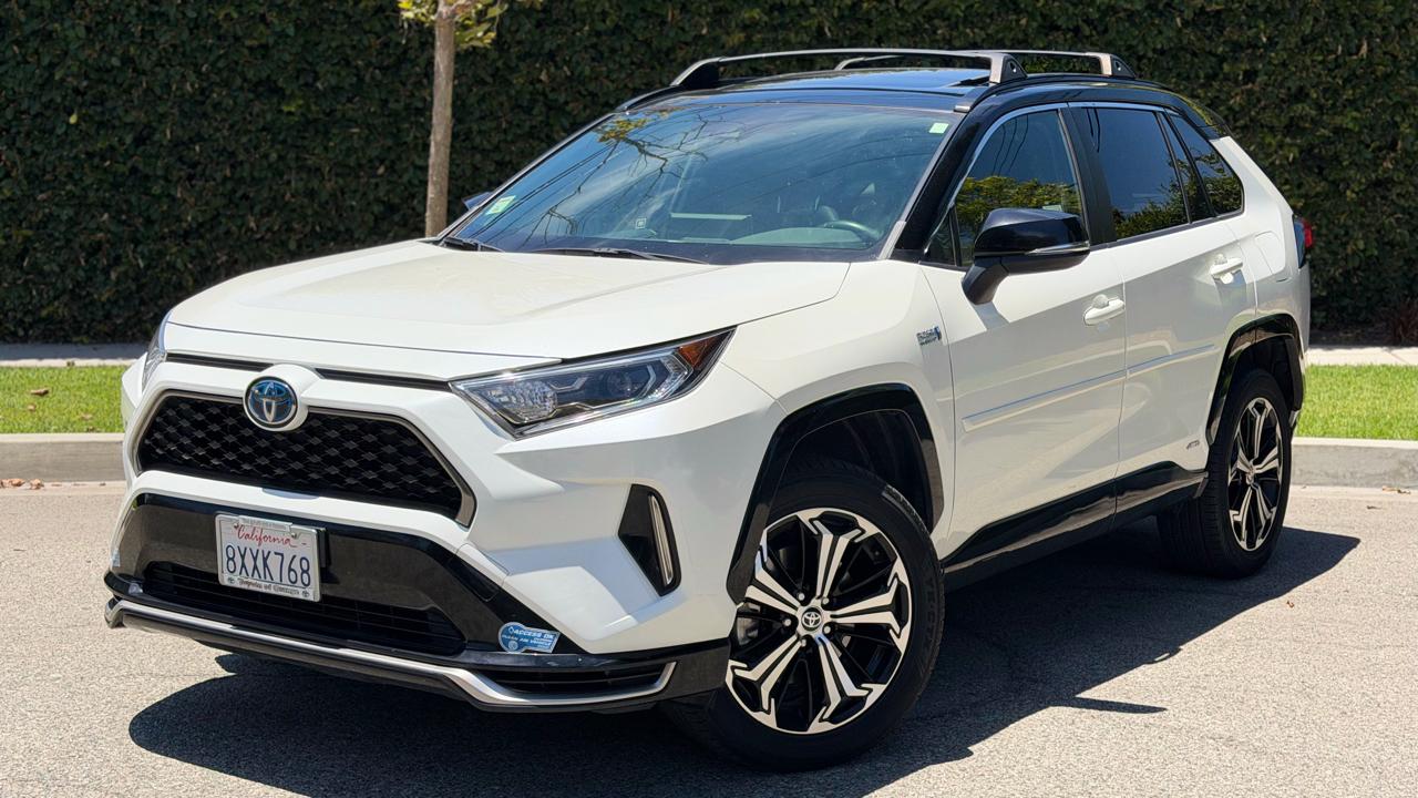 Toyota RAV4 Prime XSE (Natl) 2021