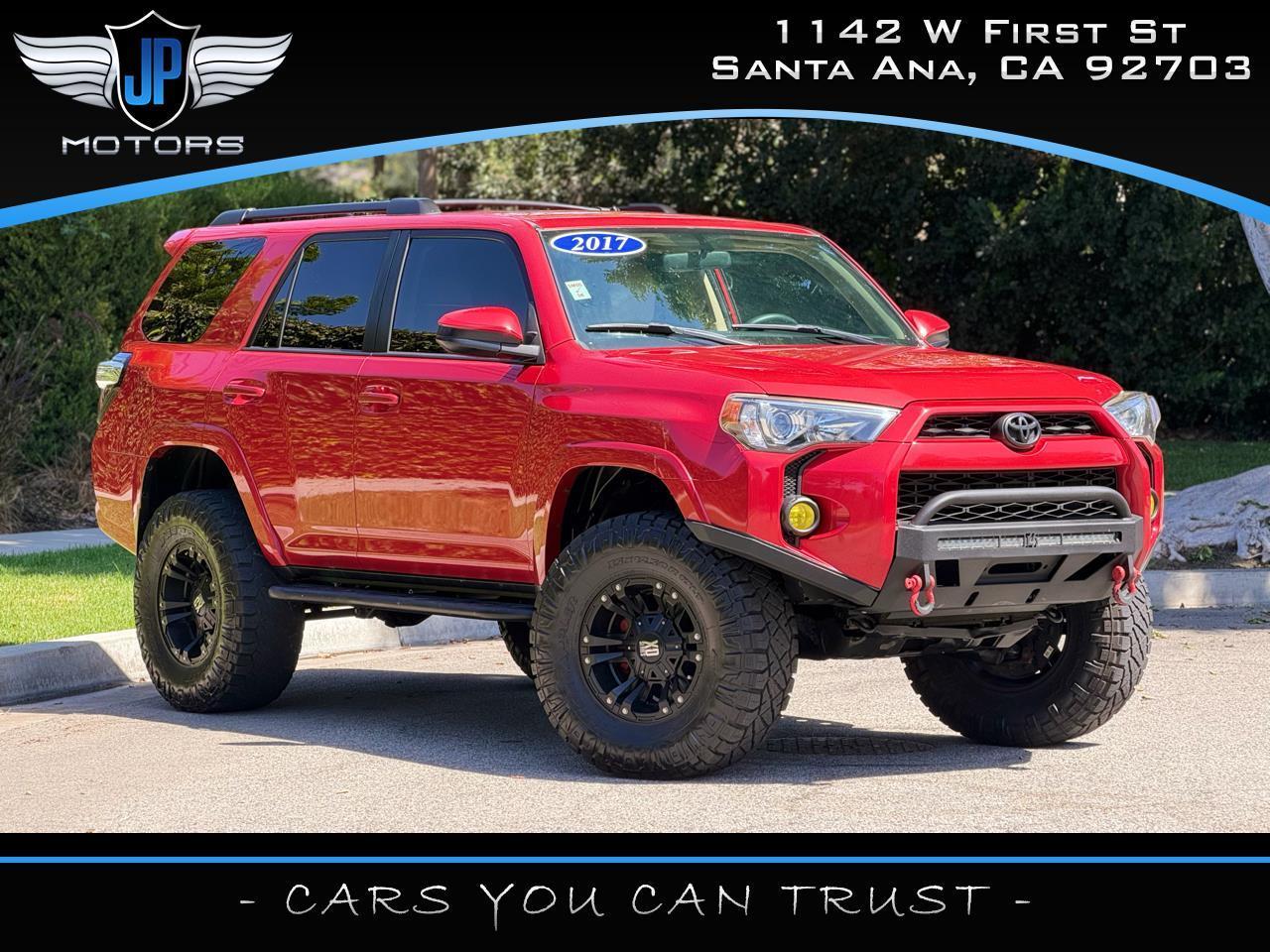 2017 Toyota 4Runner SR5 4WD (Natl)