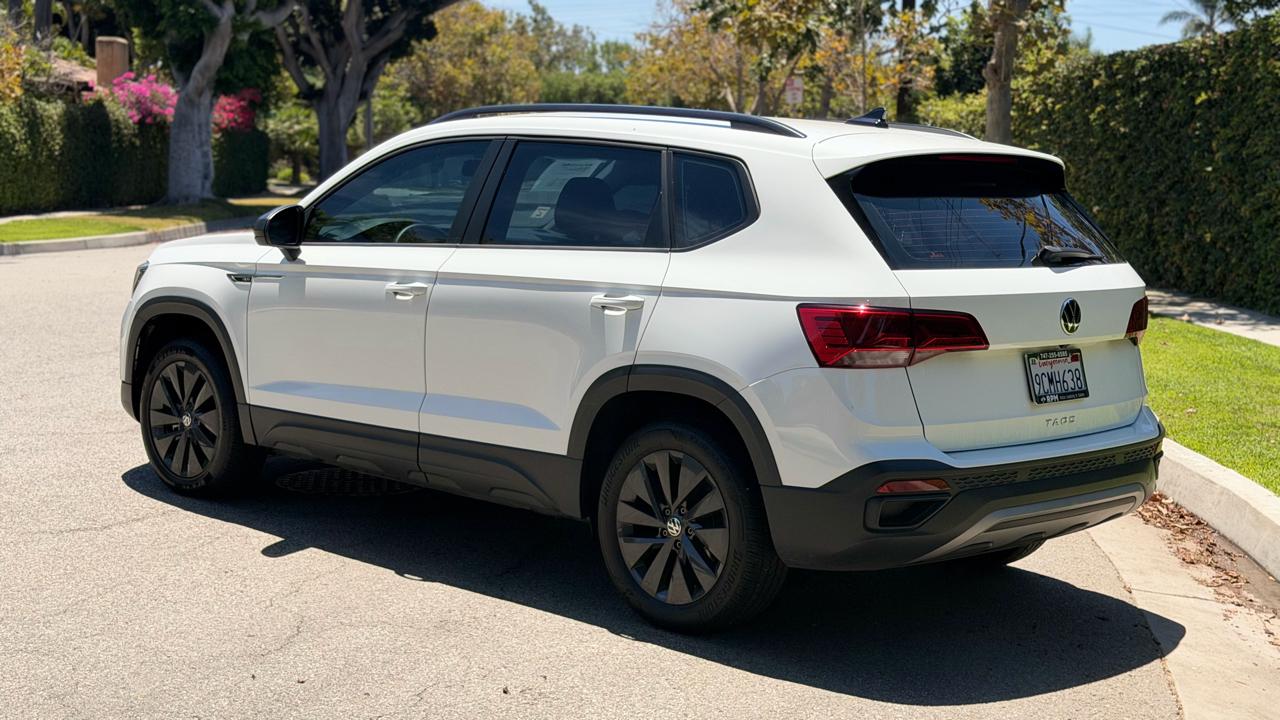 Volkswagen Taos S FWD 2022