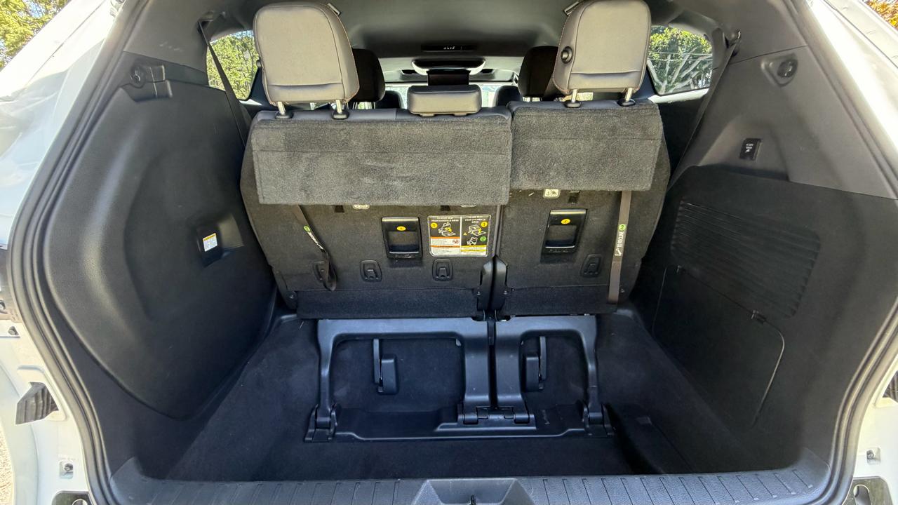 Toyota Sienna XSE FWD 7-Passenger (Natl) 2021