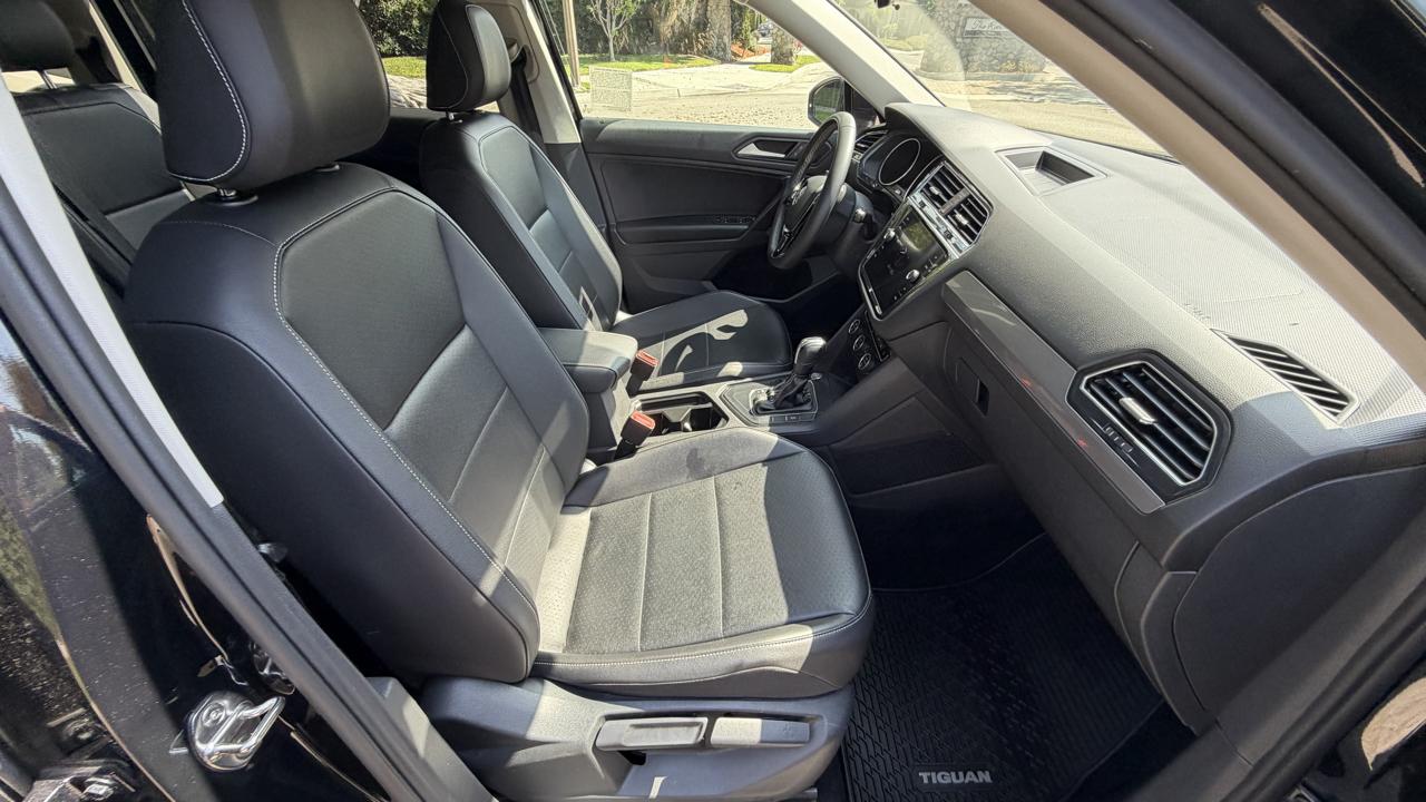 Volkswagen Tiguan 2.0T SE FWD 2021