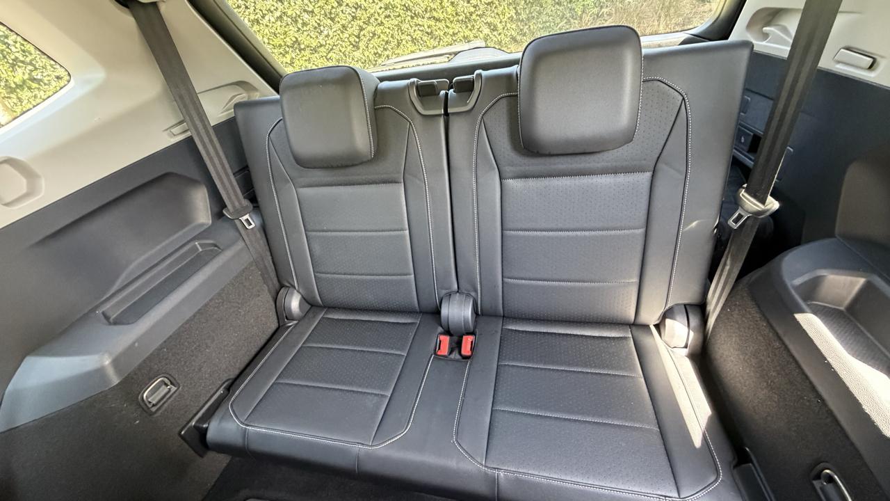 Volkswagen Tiguan 2.0T SE FWD 2021