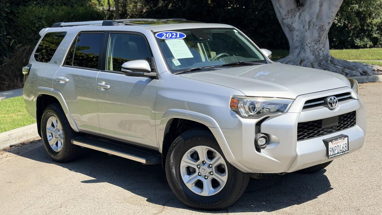 Toyota 4Runner SR5 Premium 2WD (Natl) 2021