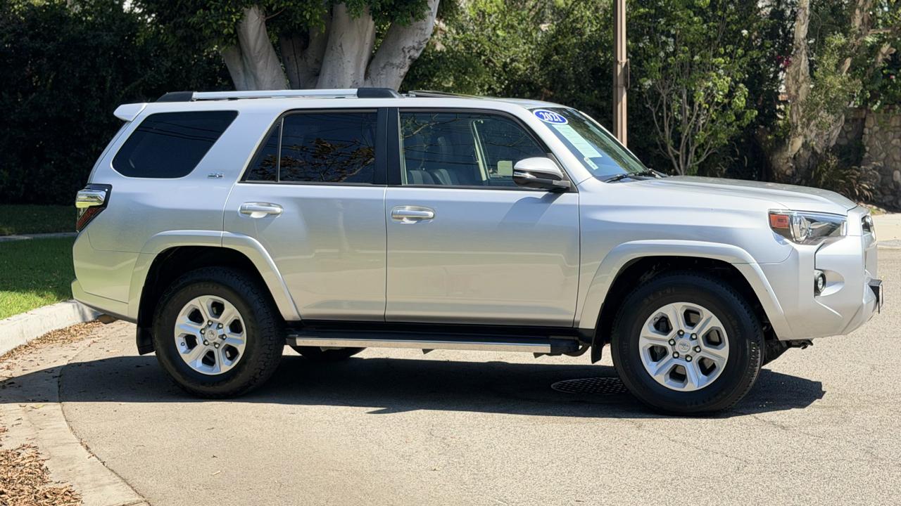 Toyota 4Runner SR5 Premium 2WD (Natl) 2021