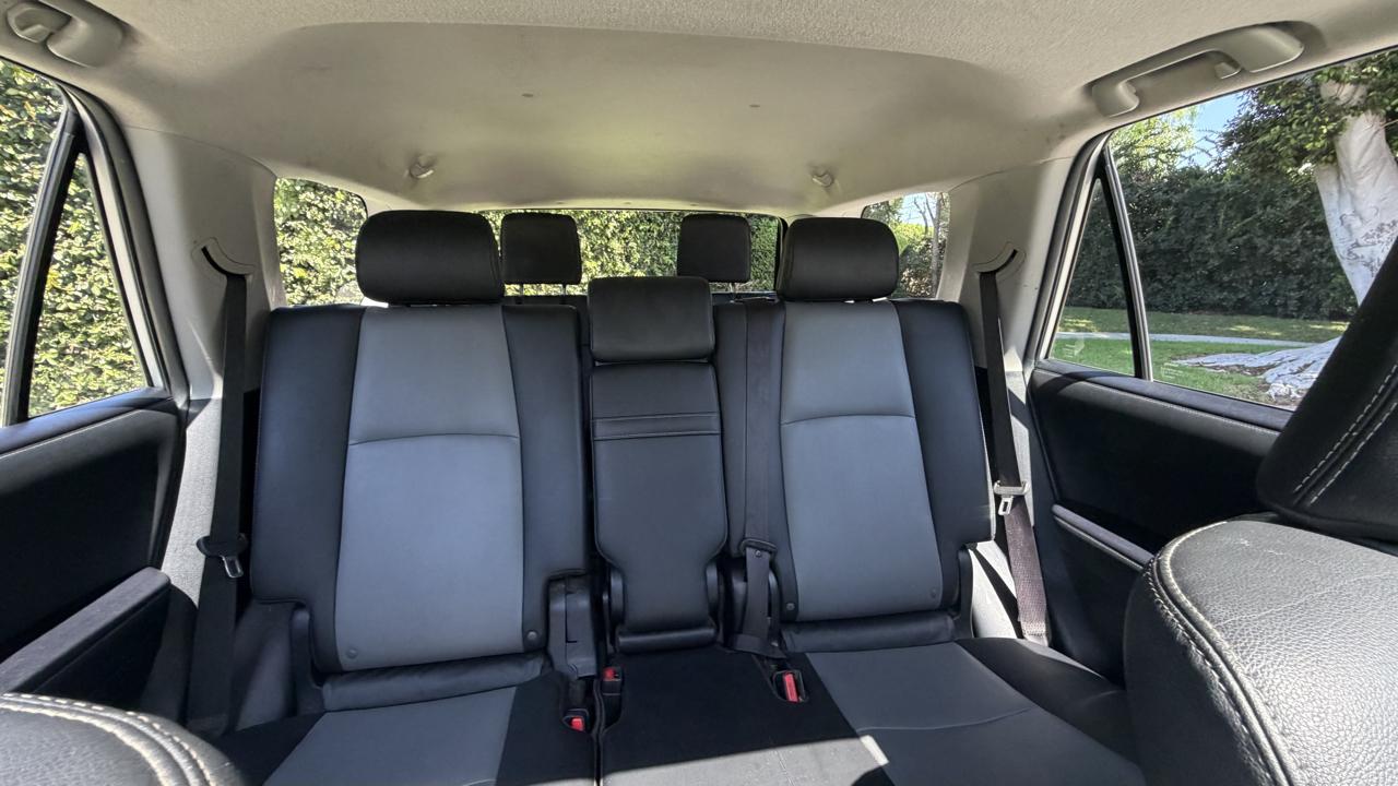 Toyota 4Runner SR5 Premium 2WD (Natl) 2021