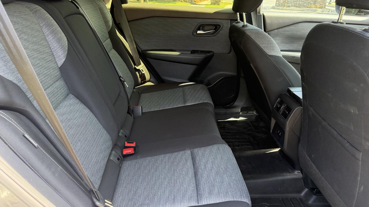 Nissan Rogue FWD SV 2023