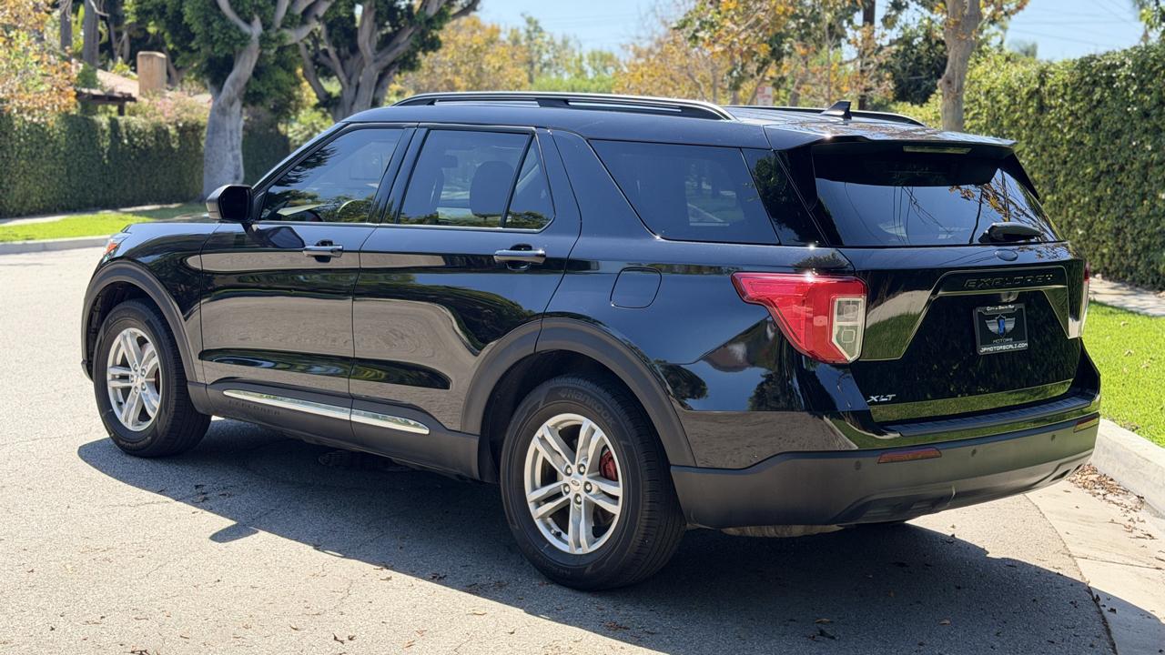 Ford Explorer XLT RWD 2022