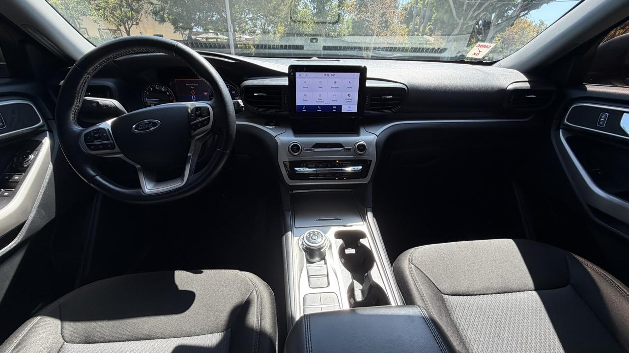 Ford Explorer XLT RWD 2022