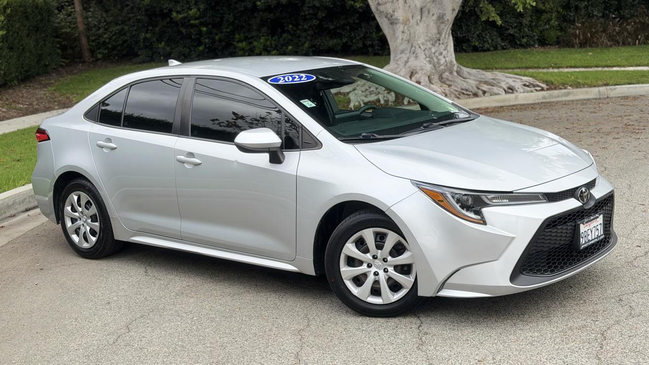 Toyota Corolla LE CVT (Natl) 2022