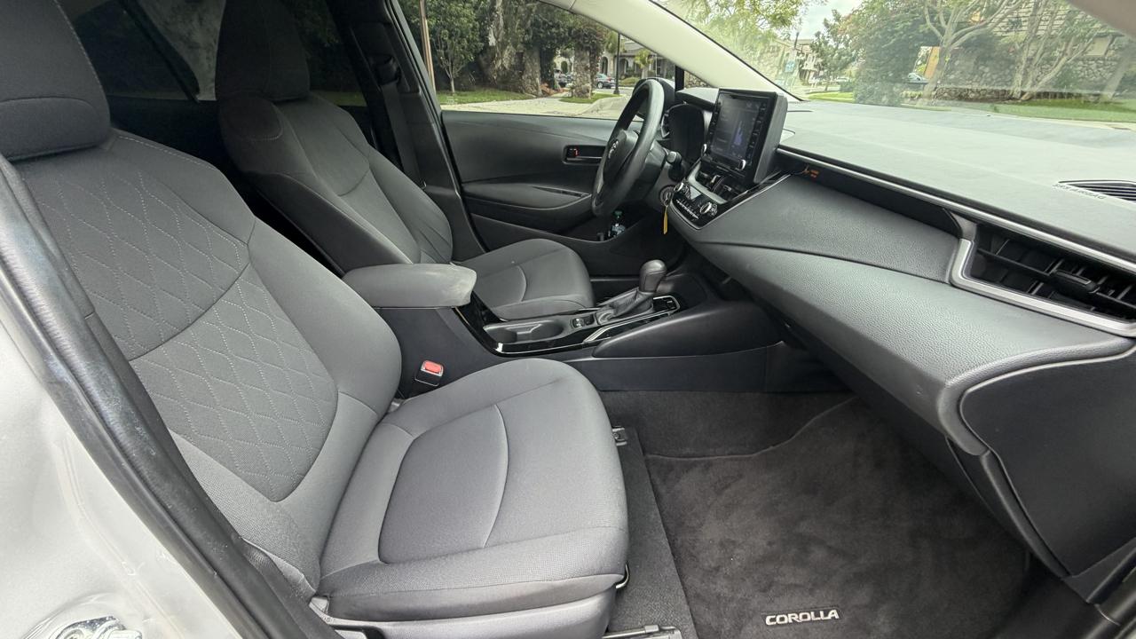 Toyota Corolla LE CVT (Natl) 2022