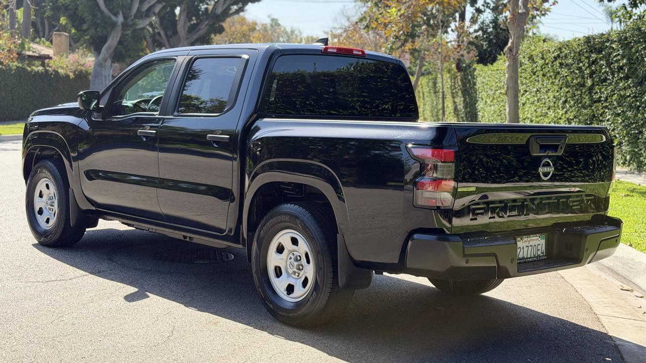 Nissan Frontier Crew Cab 4x2 S 2024