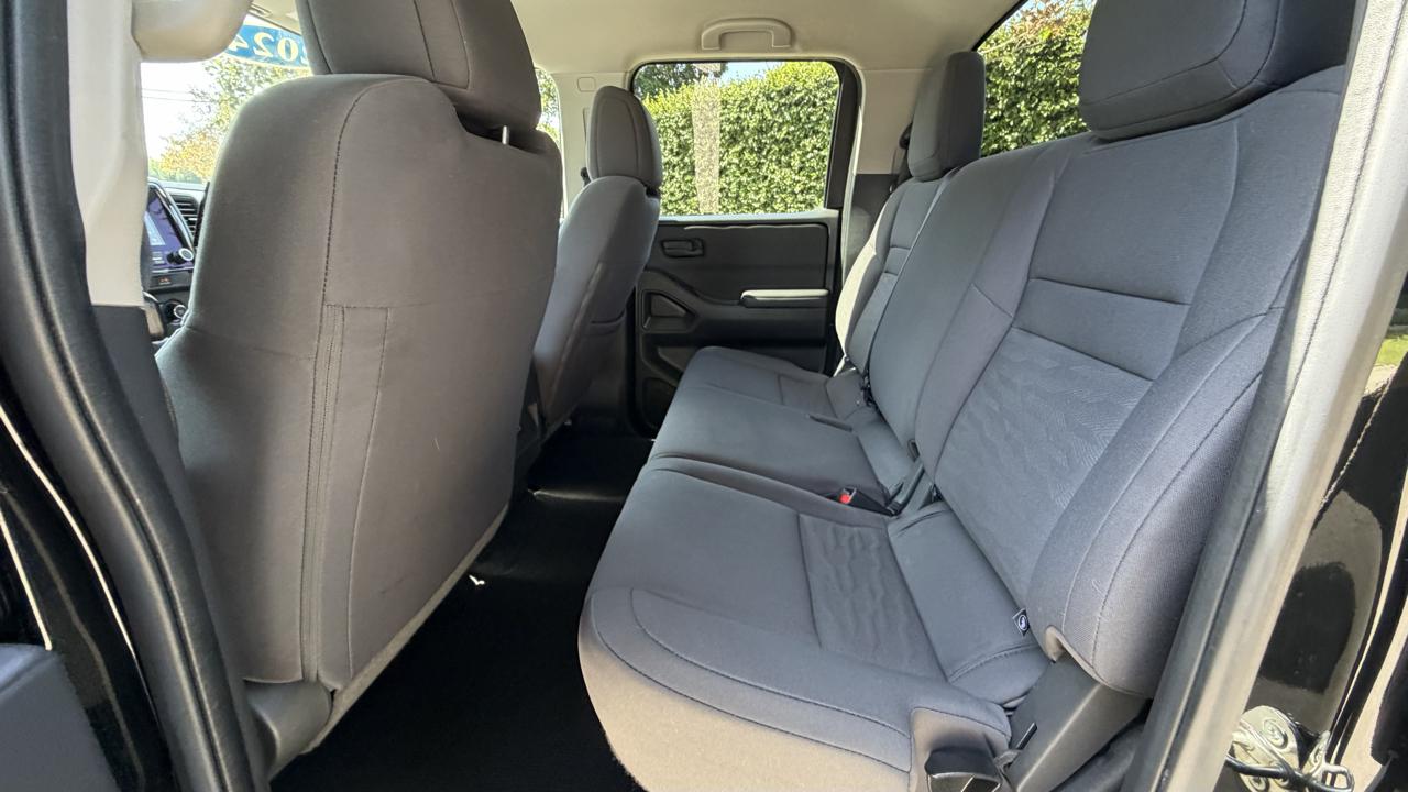 Nissan Frontier Crew Cab 4x2 S 2024
