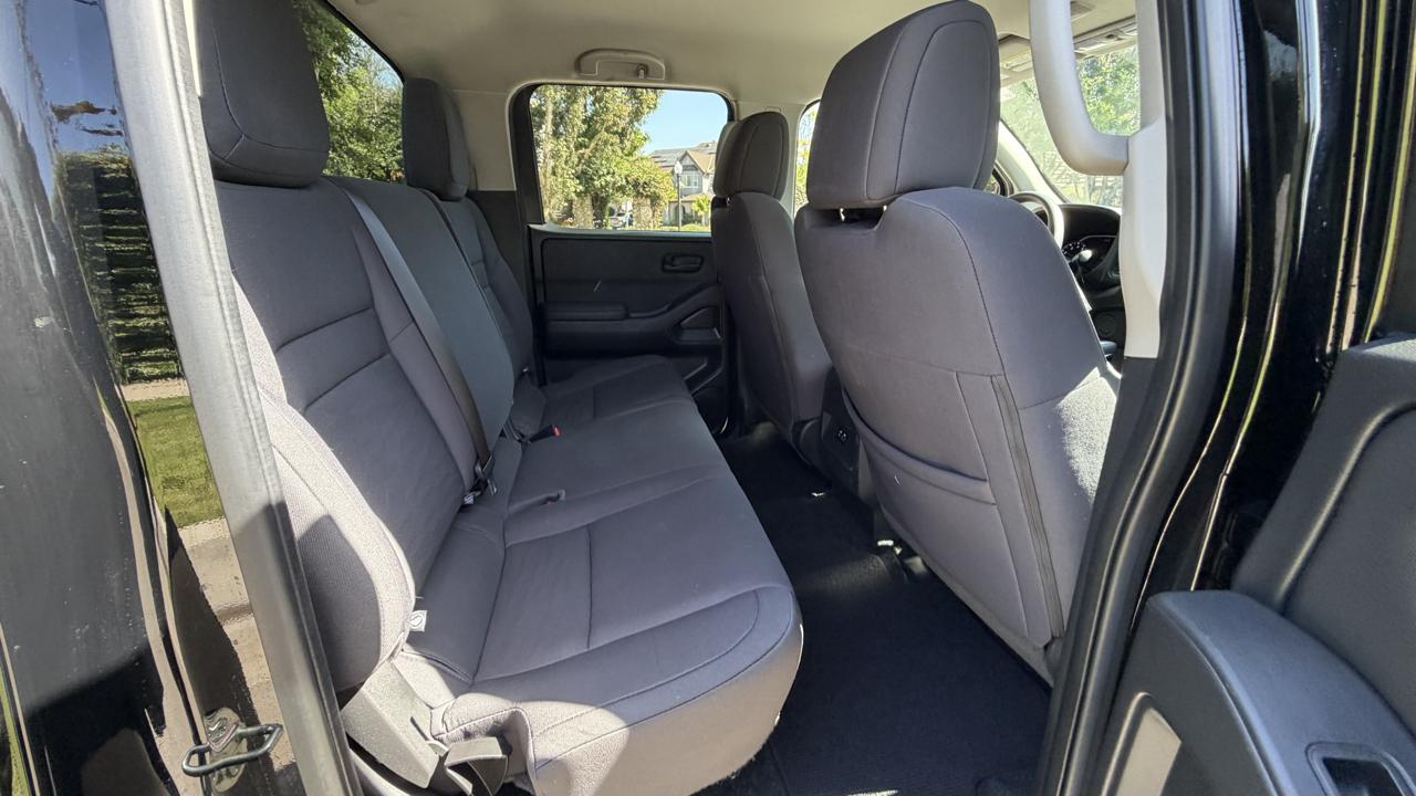 Nissan Frontier Crew Cab 4x2 S 2024