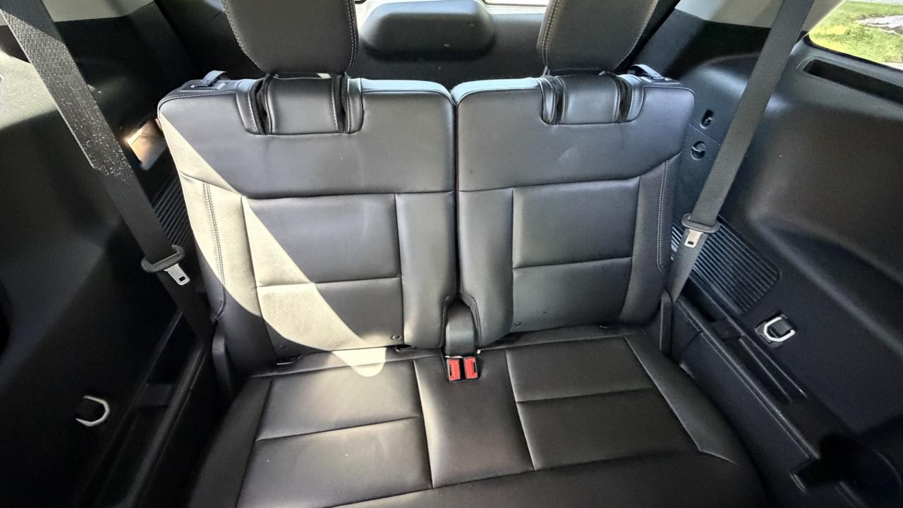 Ford Explorer XLT RWD 2023