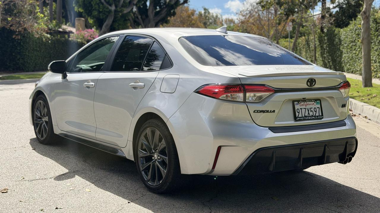 Toyota Corolla SE CVT (Natl) 2025