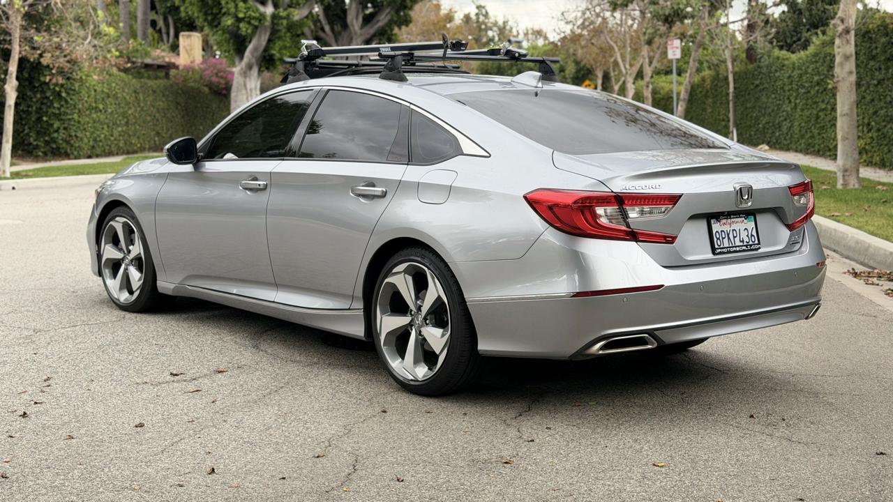 Honda Accord Sedan Touring 2.0T Auto 2019