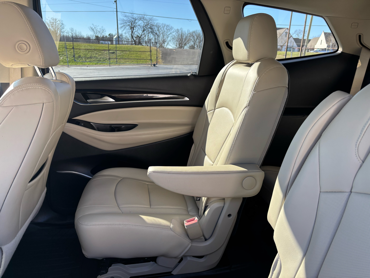 Buick Enclave Essence FWD 2020