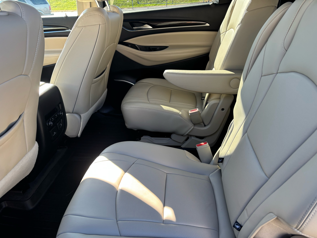 Buick Enclave Essence FWD 2020