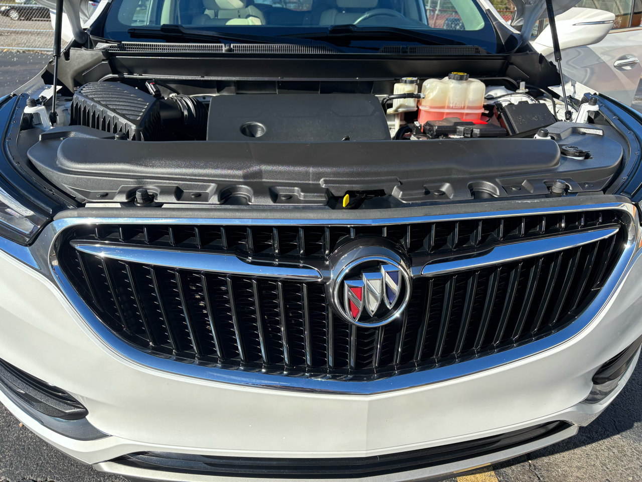 Buick Enclave Essence FWD 2020