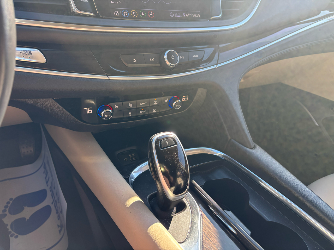 Buick Enclave Essence FWD 2020