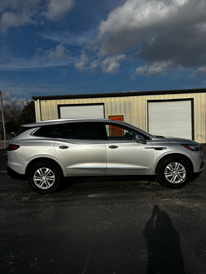 Buick Enclave Essence FWD 2020