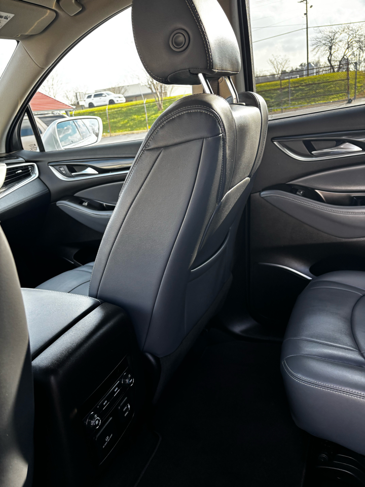 Buick Enclave Essence FWD 2020