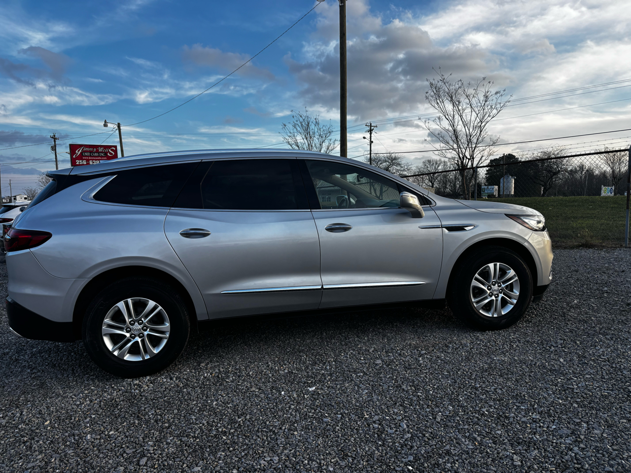 Buick Enclave Essence FWD 2020