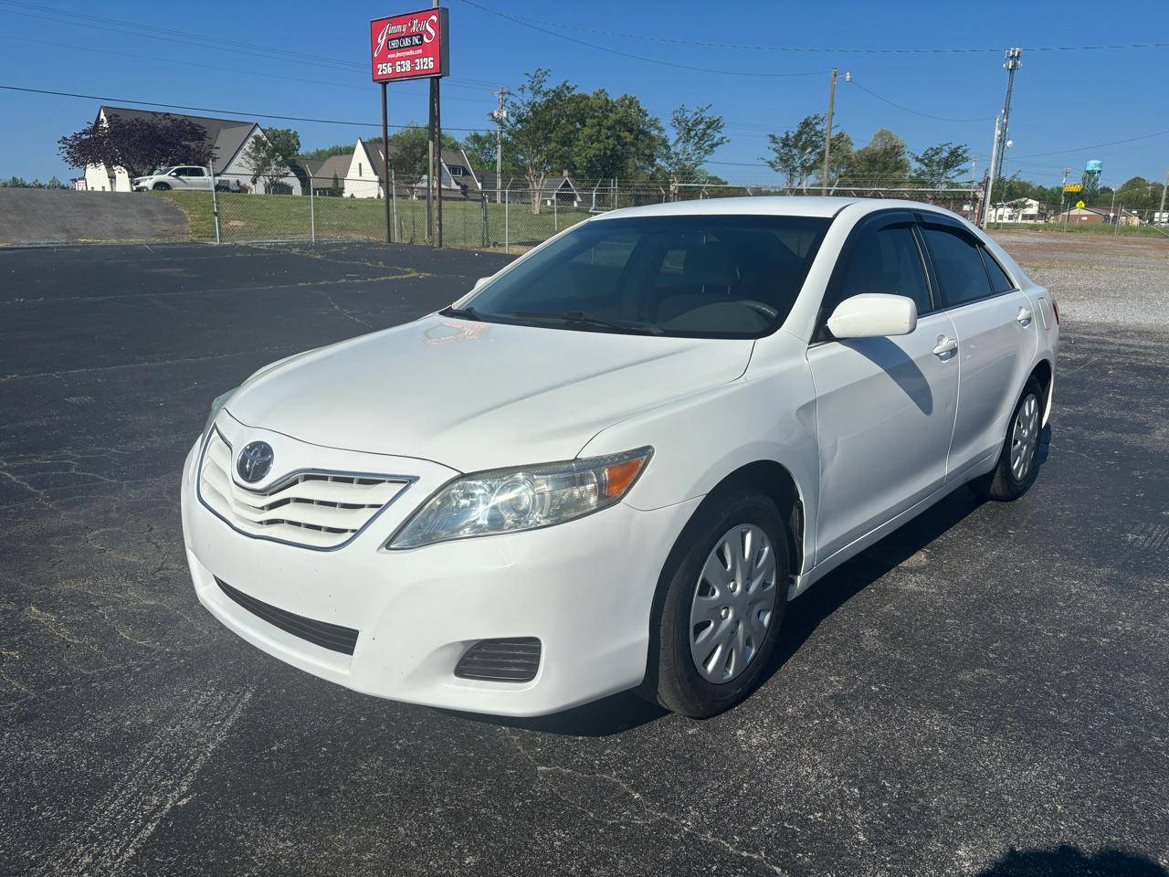 Toyota Camry Base 6-Spd AT 2011