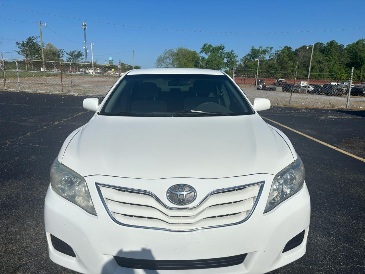 Toyota Camry Base 6-Spd AT 2011