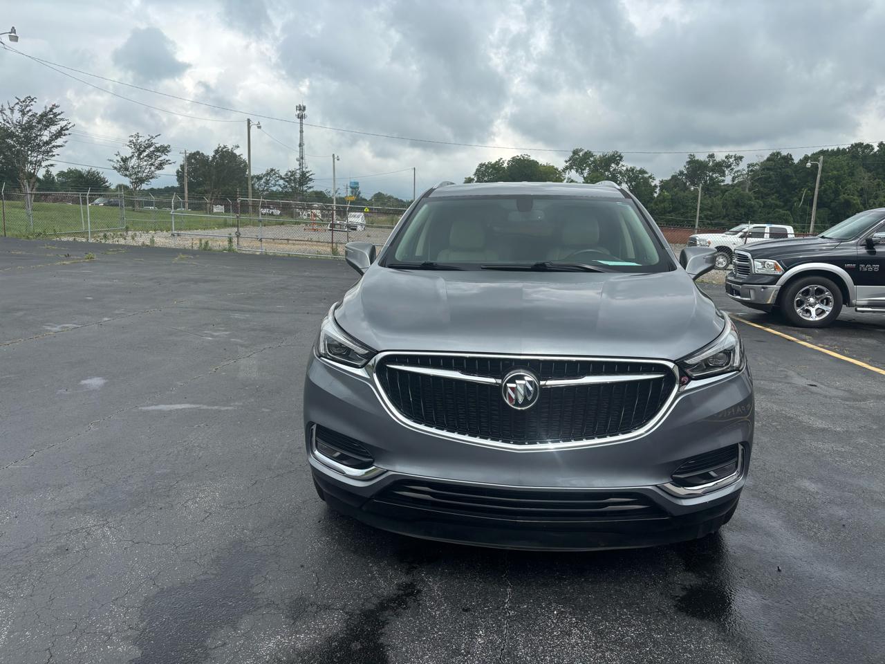 Buick Enclave Essence FWD 2021