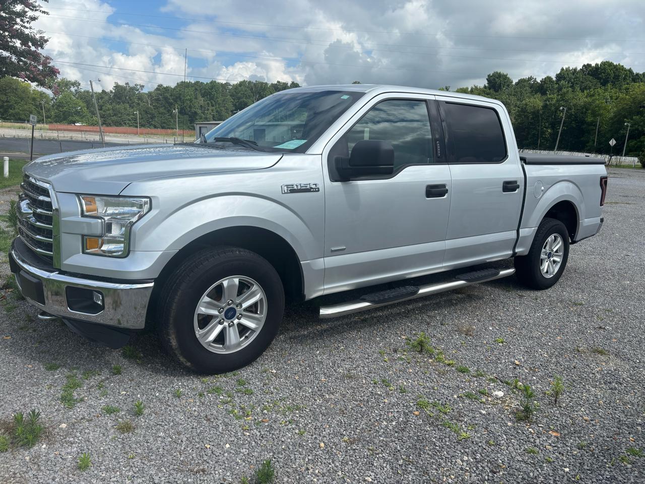 Ford F-150 2WD SuperCrew 145" XLT 2016