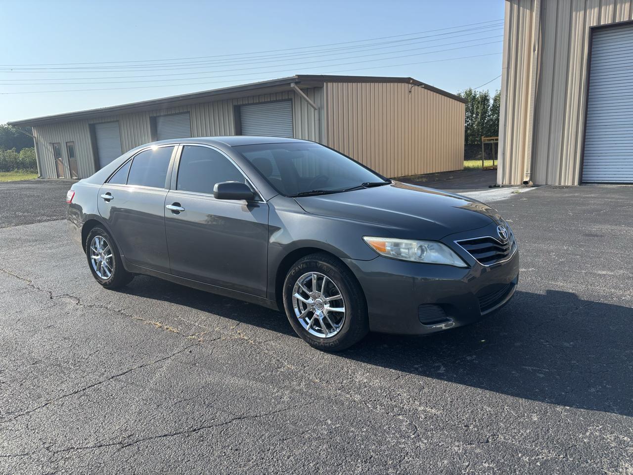 Toyota Camry Base 2011