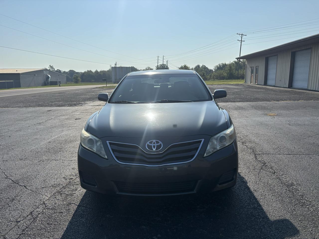 Toyota Camry Base 2011