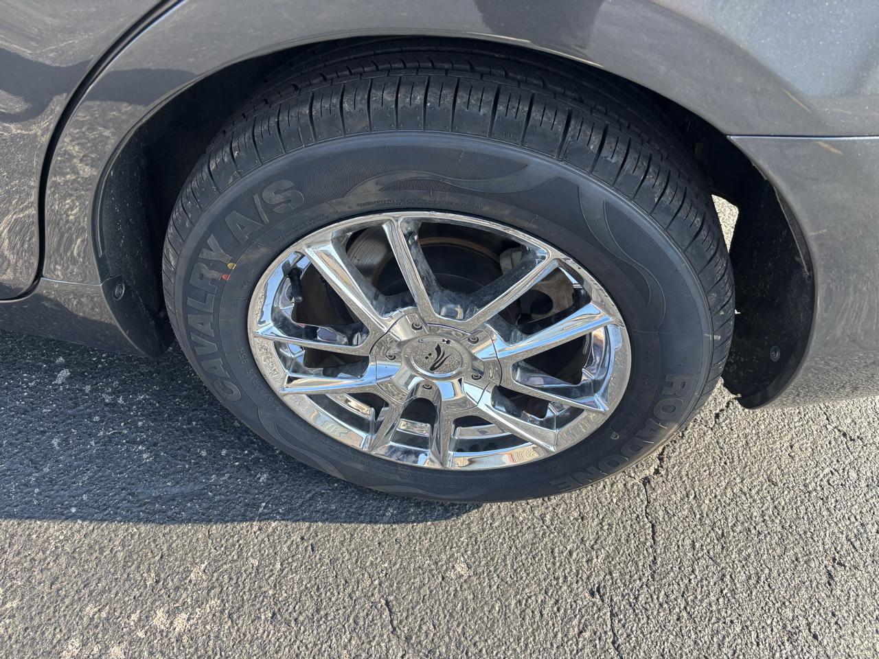 Toyota Camry Base 2011