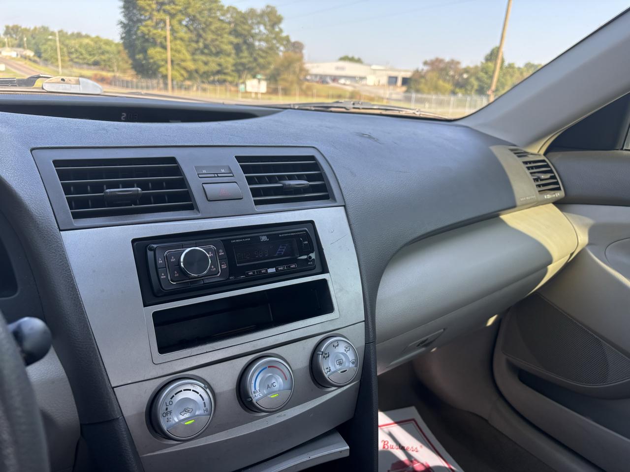 Toyota Camry Base 2011