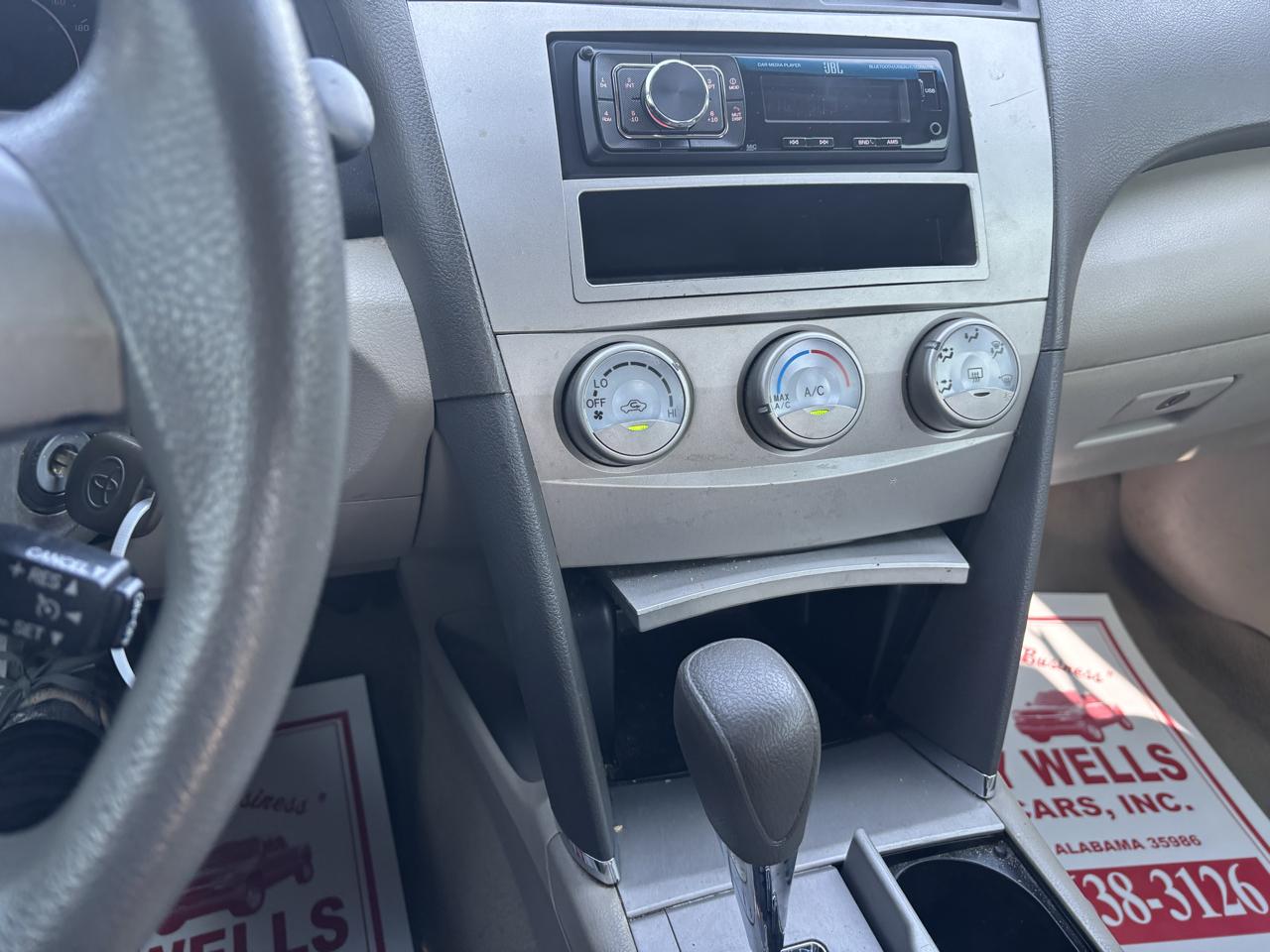 Toyota Camry Base 2011