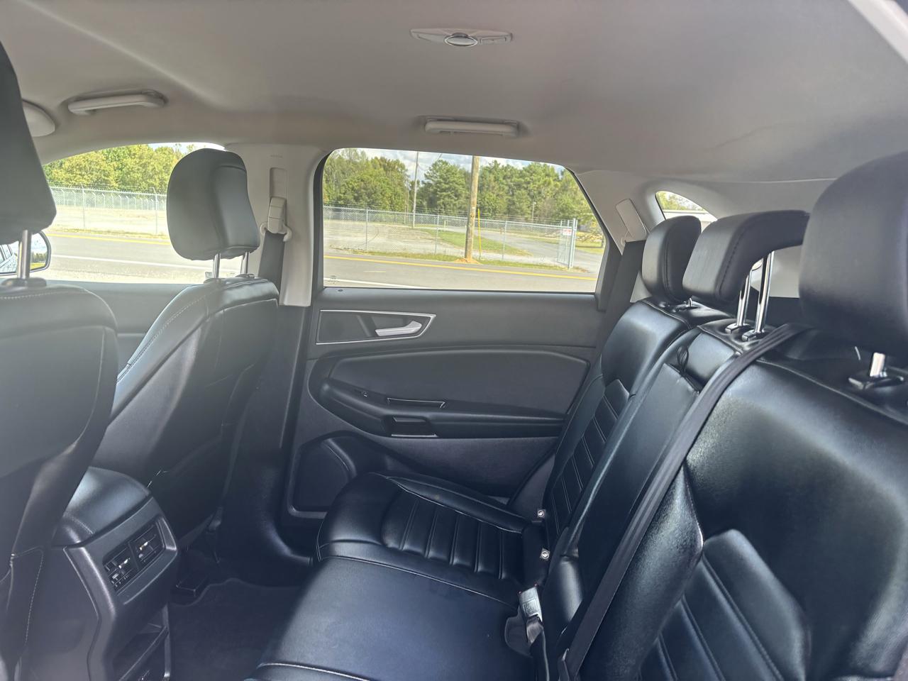 Ford Edge SEL FWD 2020