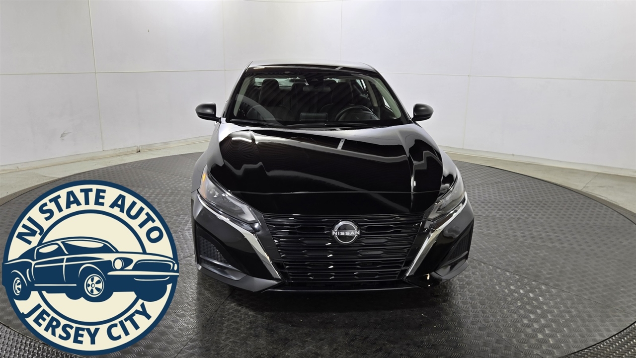 Nissan Altima 2.5 SV 2024