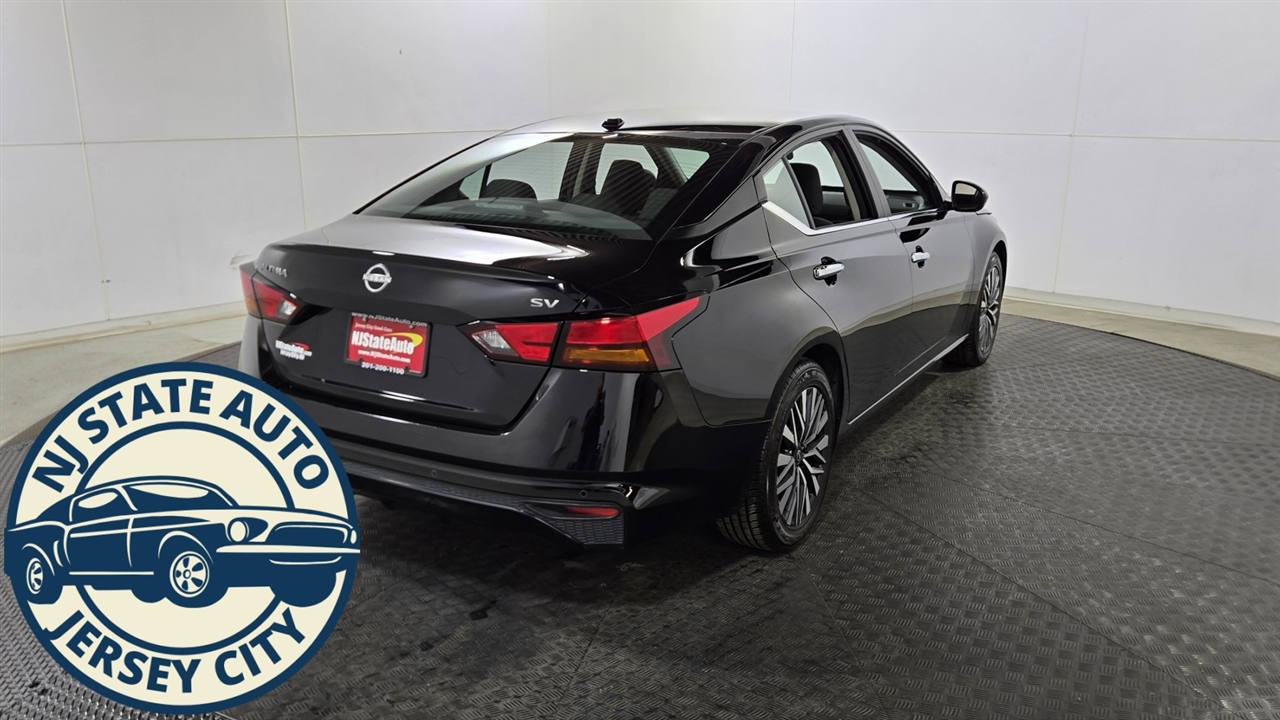 Nissan Altima 2.5 SV 2024