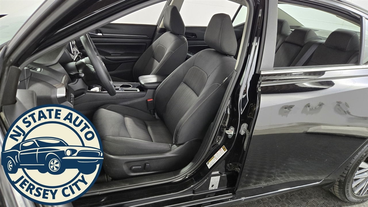 Nissan Altima 2.5 SV 2024