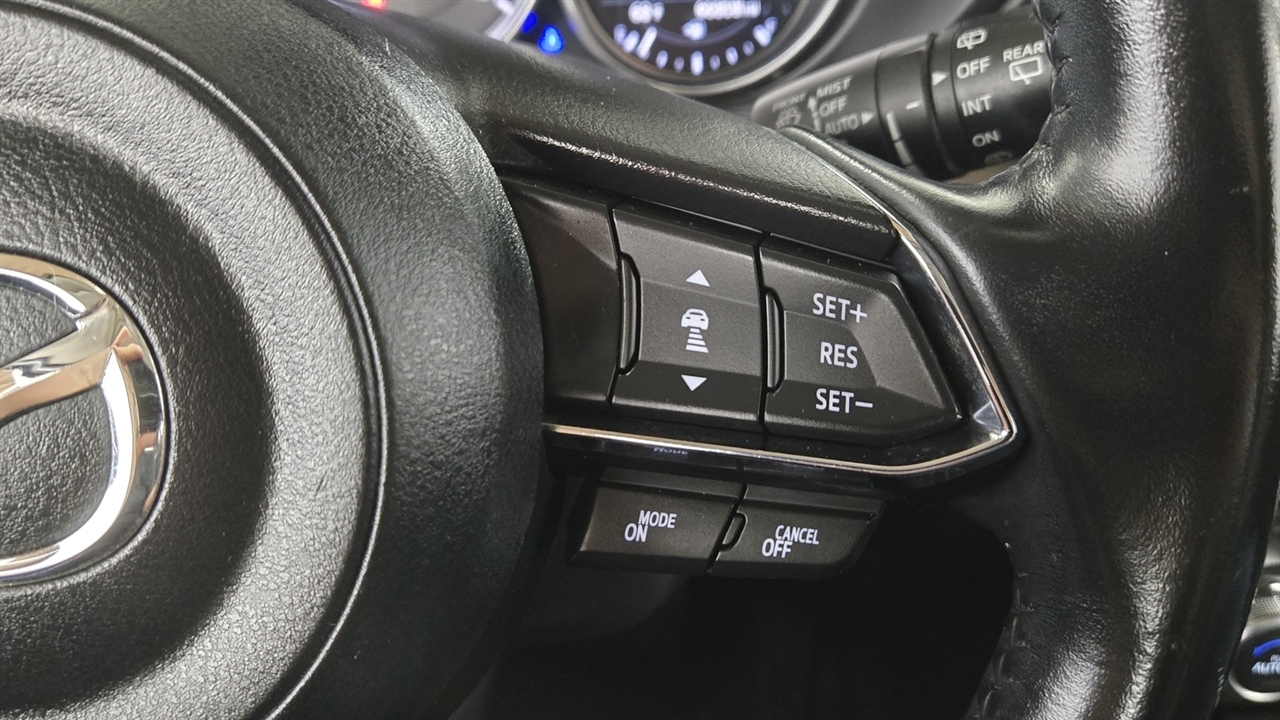 Mazda CX-5 Touring AWD 2018 Mazda CX-5 Touring AWD 2018