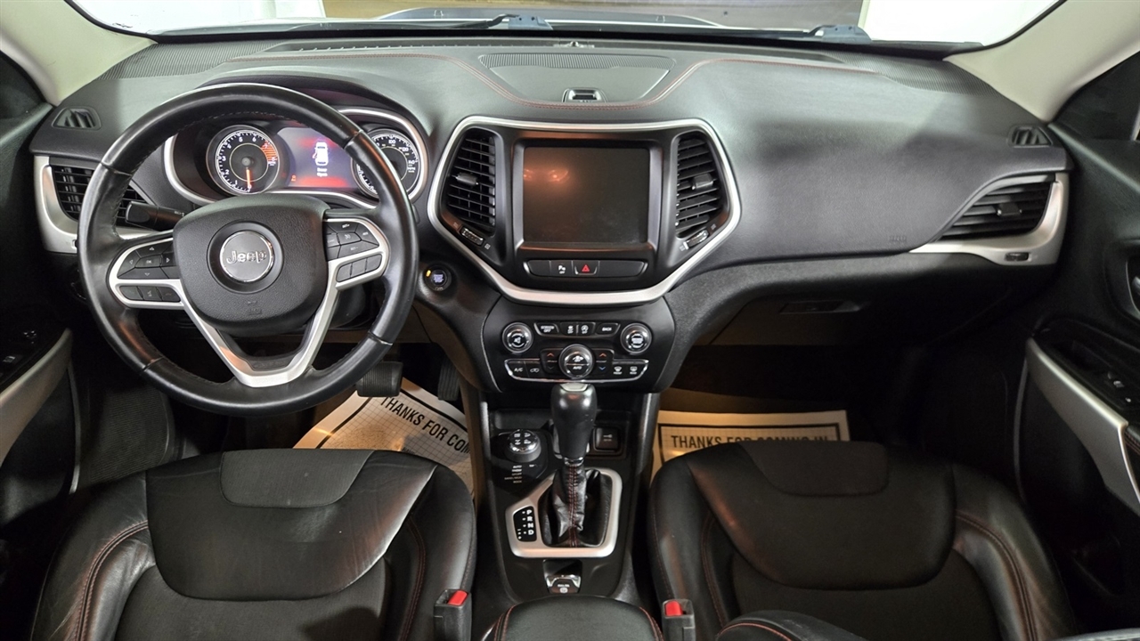 Jeep Cherokee Trailhawk 4WD 2018 Jeep Cherokee Trailhawk 4WD 2018