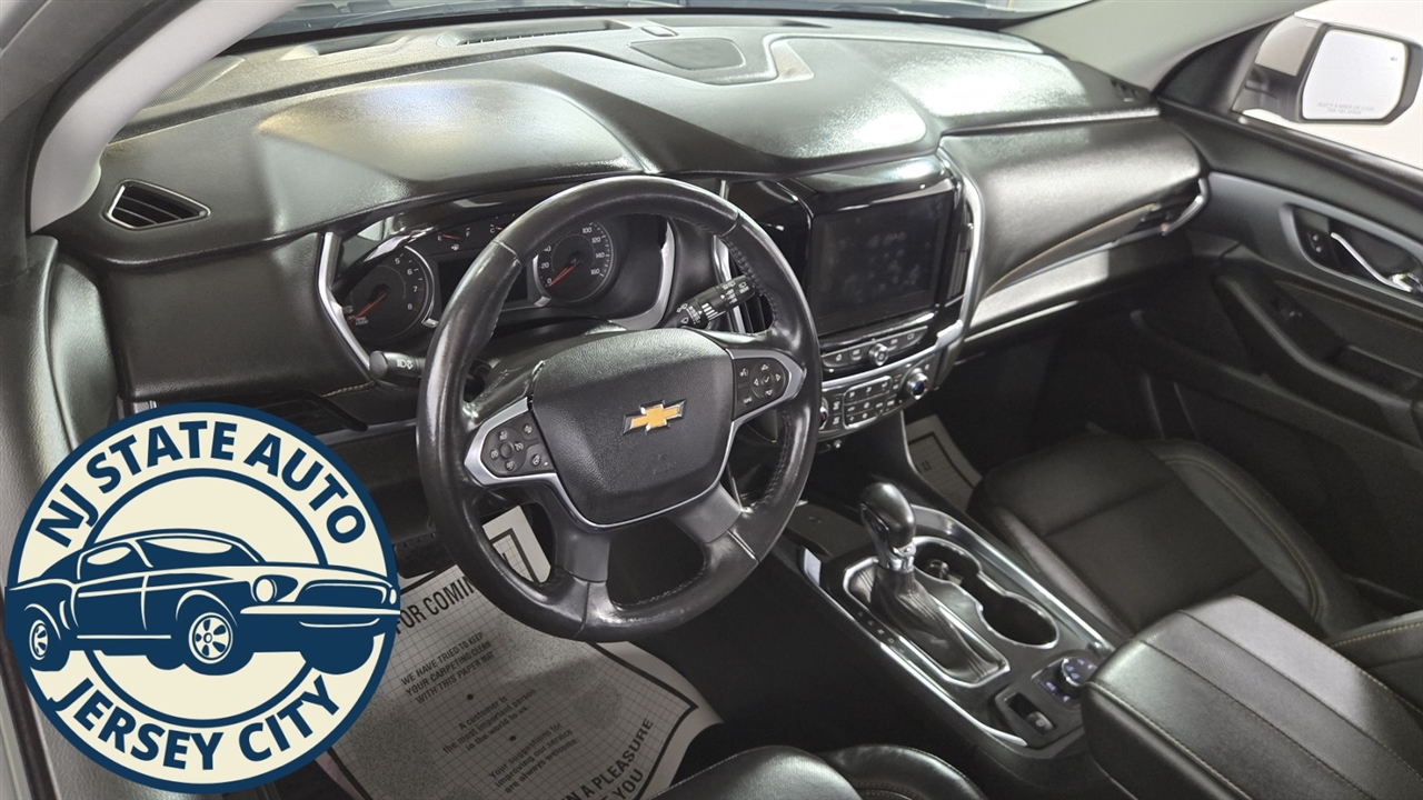 Chevrolet Traverse Premier AWD 2021 Chevrolet Traverse Premier AWD 2021