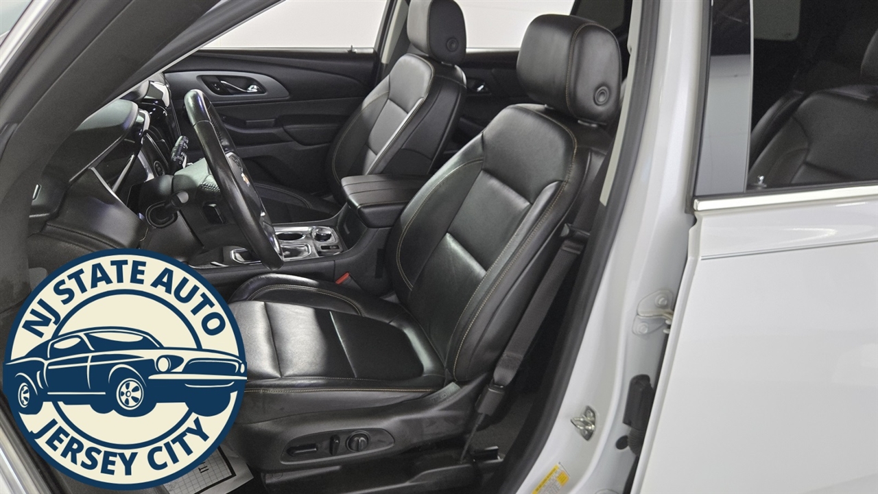 Chevrolet Traverse Premier AWD 2021 Chevrolet Traverse Premier AWD 2021